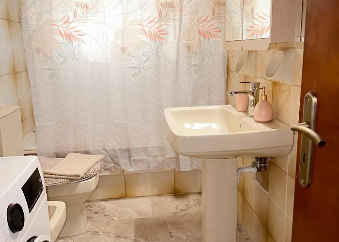 Blue Horizon, The Apartamento Nauplia