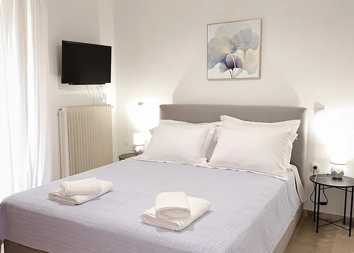 Blue Horizon, The Nauplia